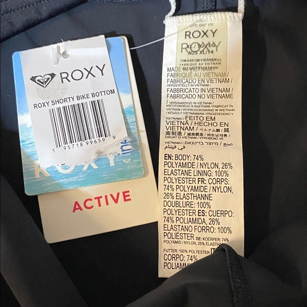 Roxy chic black